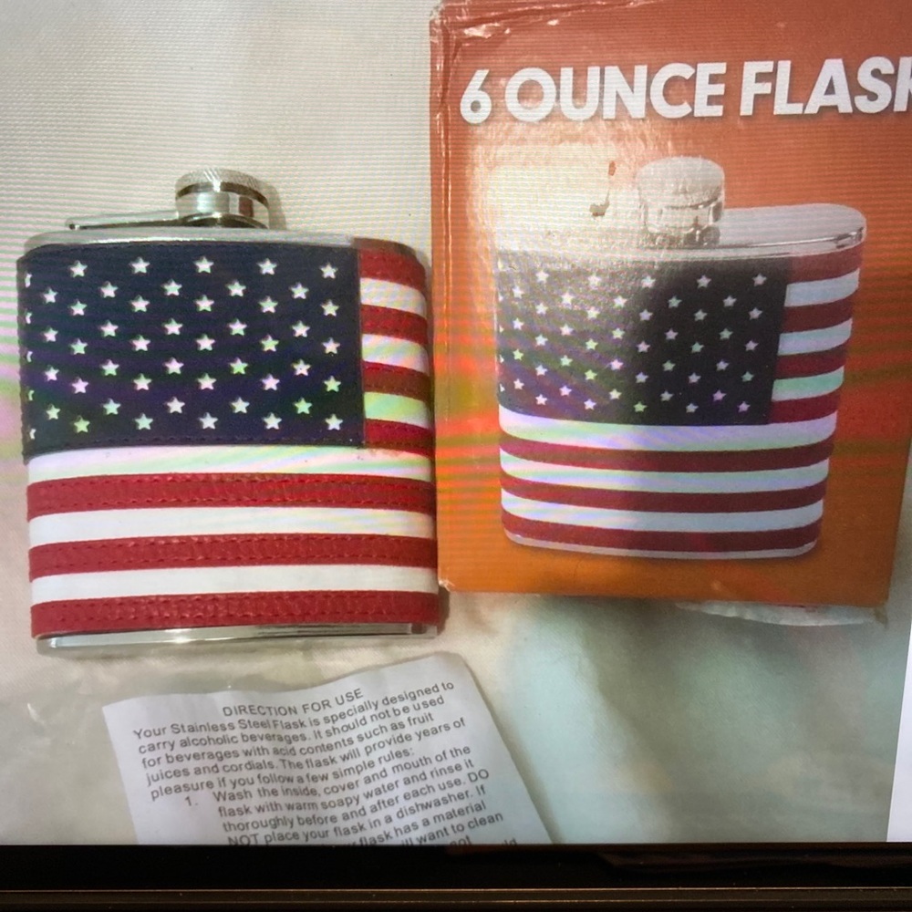 The Patriot American Flag Flask Red White and Blue NWB